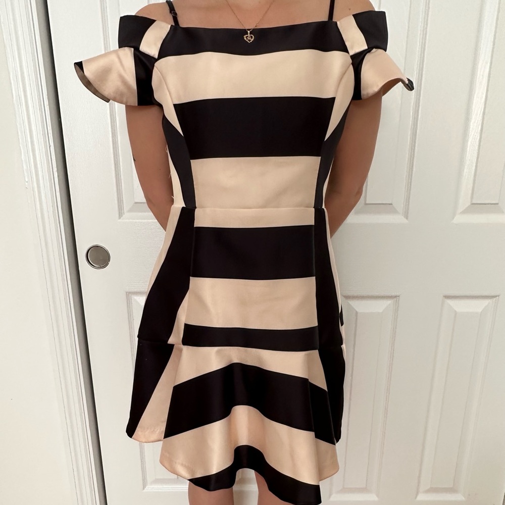Gianni Bini Black and Cream Dress